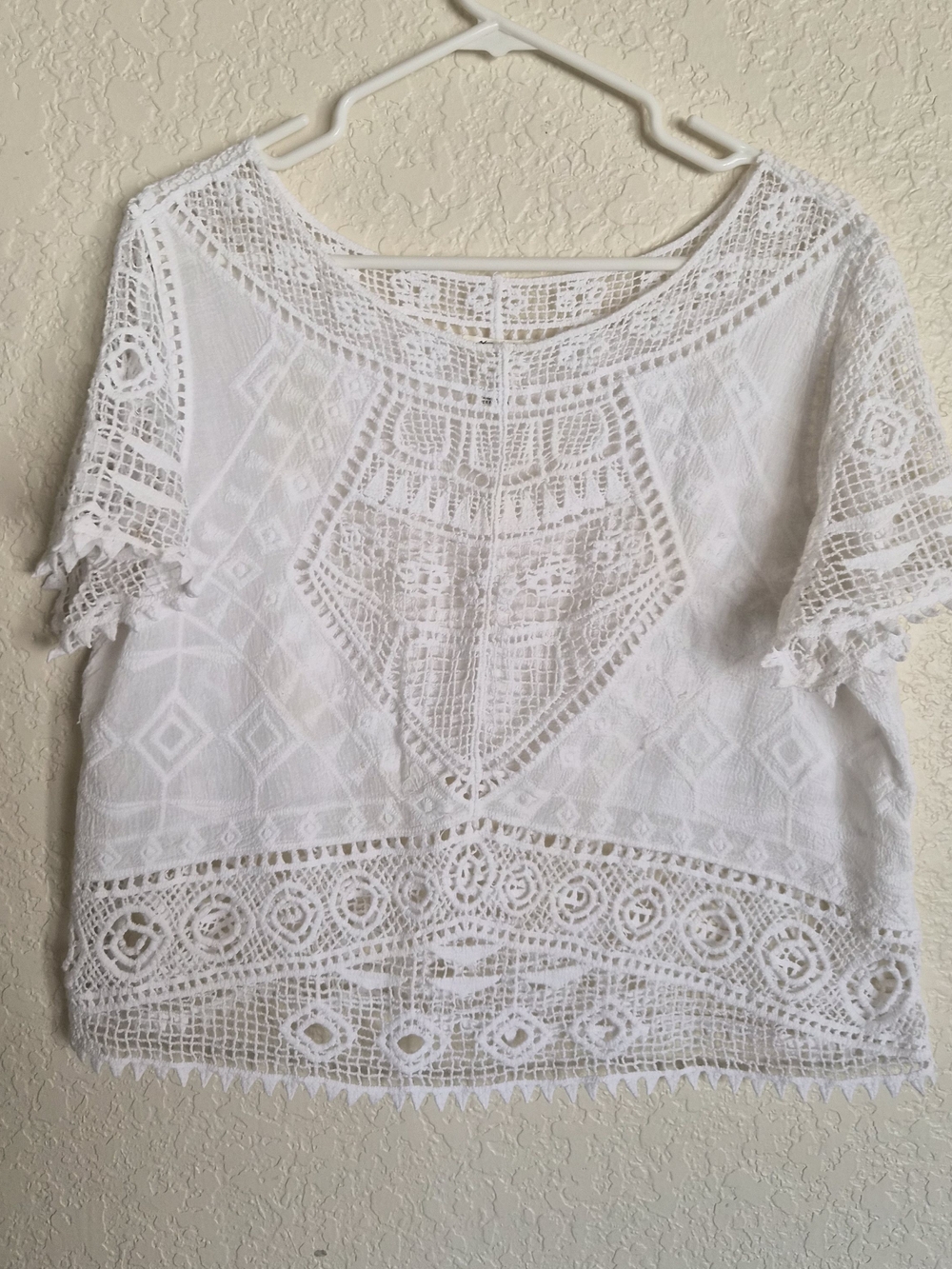 Ultra Pink White Crochet Lace Short Sleeve Blouse
